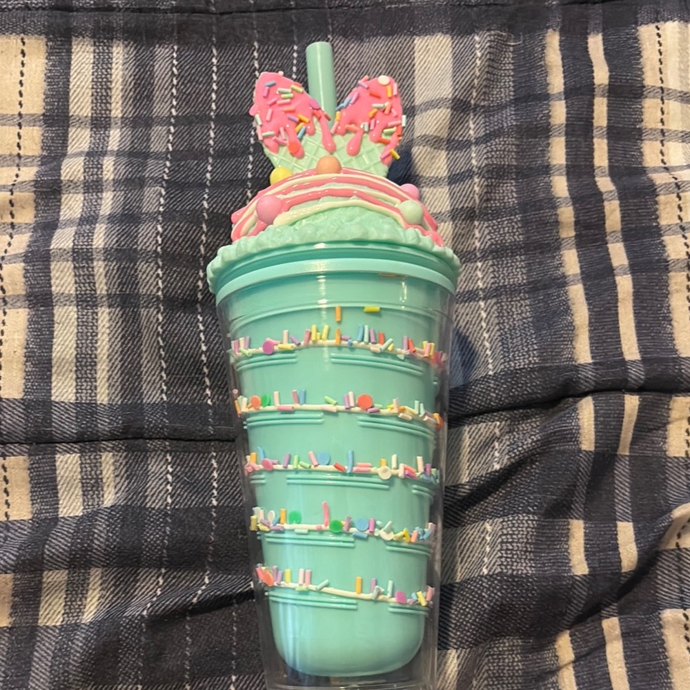 Colorful Sprinkle Tumbler with Straw